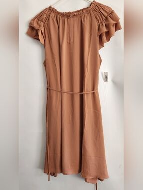 NWT Amazon Essentials Relaxed Fit Georgette Lined Shift Dress Split Neck